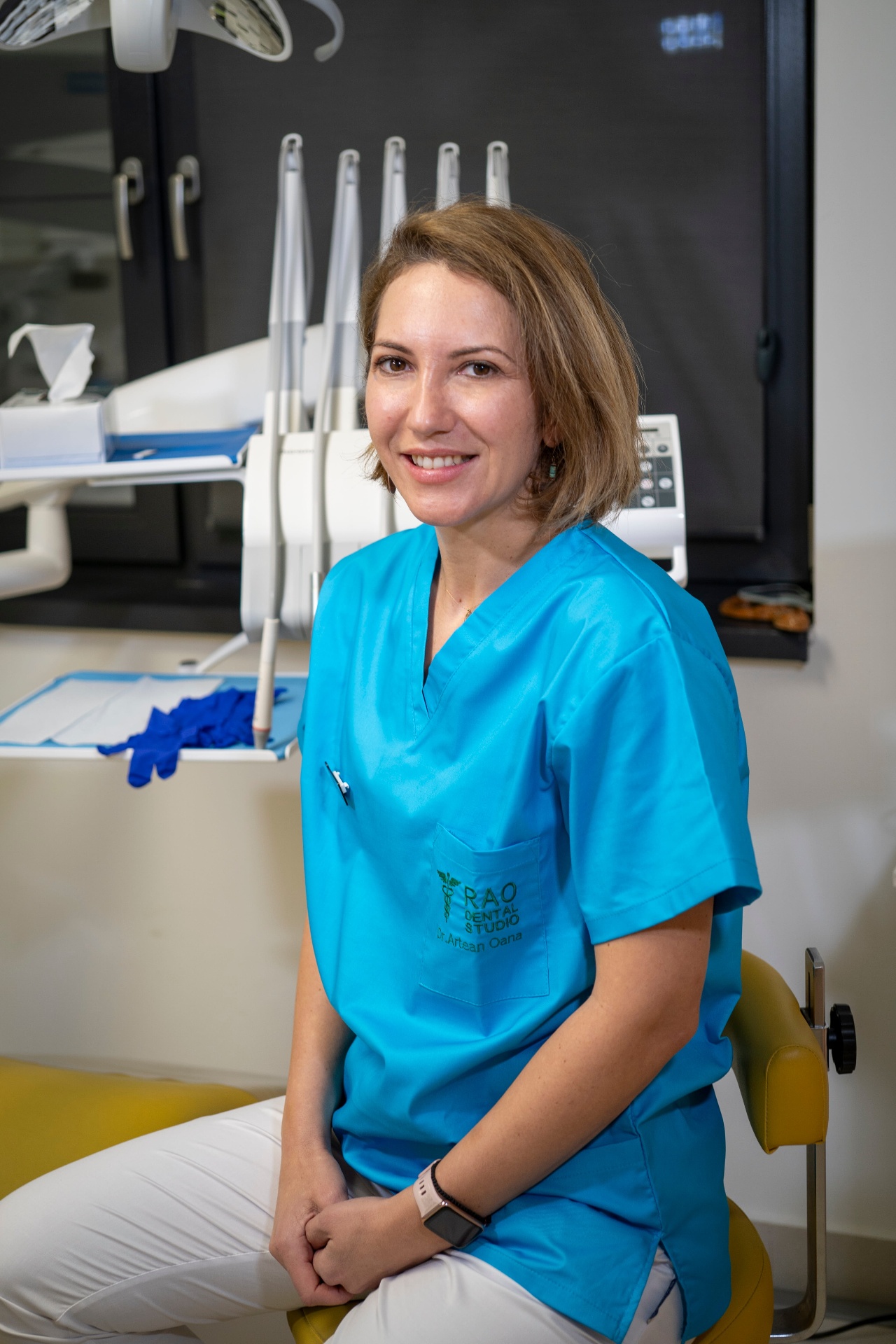 Dr. Artean Oana
